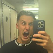 Bailey (@bailey.lam) • Instagram photos and videos