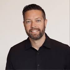 Matt Reck's Instagram, Twitter & Facebook