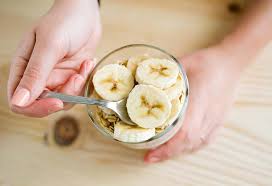Enjoy the delicious flavors of the mediterranean while losing weight with this healthy meal plan. Eating Banana At Night When To Consume When To Avoid