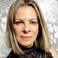 2200+ perfiles de «Ramona»