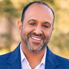 Dimas Rivera's Instagram, Twitter & Facebook