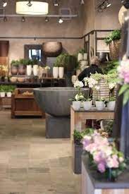 Modern Earthy Flower Shop By Heather Tiendas De Flores Tiendas De Plantas Interiores De Tienda