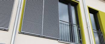 Tarif des volets intéressants avec un choix de volets limité et. Prix Des Volets En Pvc Tarifs 2021 Allotravaux Com