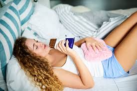 In questo caso, l'alimentazione dovrebbe mirare ad una ripresa del peso corporeo che determini una giusta ripartizione tra massa magra e grassa. Voglia Di Dolci Con Il Ciclo Perche Arriva E Come Gestirla Ohga