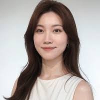 Coco Hu's Instagram, Twitter & Facebook