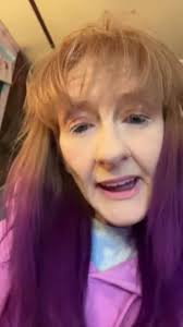 Video Review of .essence. volume booster lash primer: null by {{userName}}