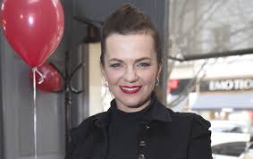 Tetování dostal jako dárek od kamarádů k 18 narozeninám. Zpevacka Marta Jandova 44 O Rodine I Pestounske Peci Ahaprozeny Cz