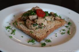 Zubereitung Von Hoden Spanische Nieren Auf Toast Rezept Fur Alpenglocken Nose To Tail Fleischkuche Rezepte Lebensmittel Essen Zubereitung