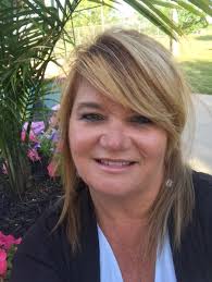 Ida Ludwig's Instagram, Twitter & Facebook