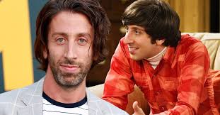Simon Helberg Was Living One Of Howard's Storylines On The Big Bang Theory  In Real-Life At The Same Time