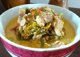 Bahan dan bumbu sambal tumpang · 12 butir bawang merah · 8 siung bawang putih · 8 buah cabai merah besar · 6 butir kemiri · 150 gr cabai rawit ( . Bagaimana Membuat Sambal Tumpang Yang Nikmat Serta Gampang Dibuat Resepenak My Id