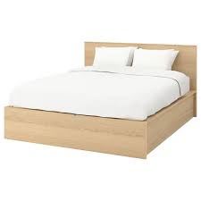 Malm Cadre Lit Coffre Plaque Chene Blanchi 140x200 Cm Ikea Lit Coffre Cadre De Lit Modeles De Lit En Bois