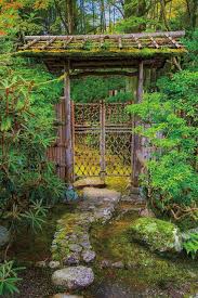 Gate At Yoshikien Nara Japan Photo From Japanese Garden Notes A Visual Guide To Elements And Design By Marc Peter Keane Japanese Garden Design Japanese Garden Zen Garden Design