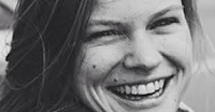 Emily Crane's Instagram, Twitter & Facebook