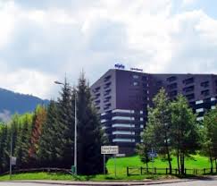 Ianuarie • februarie • martie • aprilie • mai • iunie • iulie • august • septembrie • octombrie • noiembrie • decembrie. Hotel Piatra Mare Poiana Brasov Pachet De Craciun 2017 Yustrans