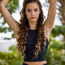 Avaryana rose is a famous teen model/actress/ reality star. Avaryana Rose Cheerleader Wikipedia Bio Age Height Weight Measurements Net Worth Facts Starsgab