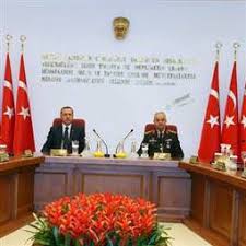 Cumhurbaşkanı erdoğan'ın başkanlığında gerçekleştirilen yeni sistemin ilk yaş toplantısı 2,5 saat sürdü. Yas Kararlari Aciklandi Takvim