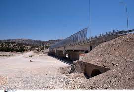 Σήμερα θα έχουμε τον οριστικό ανάδοχο για την κατασκευή της γέφυρας κρεμαστής, καθώς η κατακύρωση του. Rodos Egkainiasthke Paroysia Karamanlh Kai Xardalia H Nea Gefyra Toy Potamoy Makkarh Ellada Iefimerida Gr