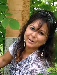 Rose Coe's Instagram, Twitter & Facebook