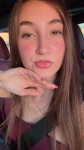 Alana Landry's Instagram, Twitter & Facebook