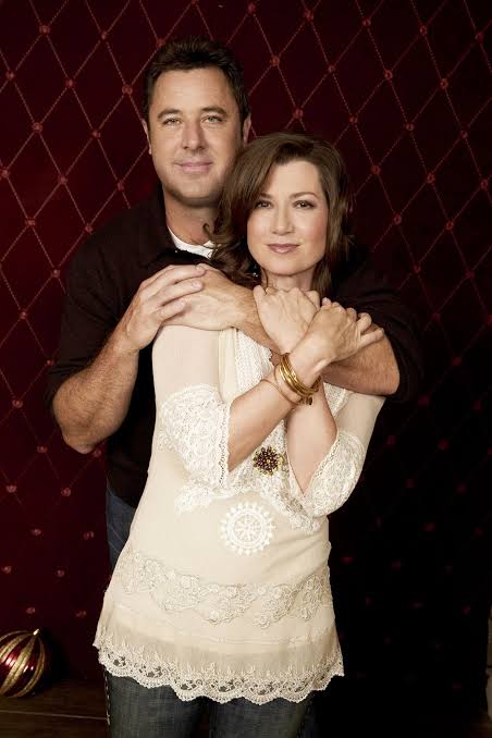 Amy Grant and Vince Gill perform at Eisenhower Hall on Saturday