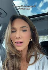 Tiffany Lynn's Instagram, Twitter & Facebook