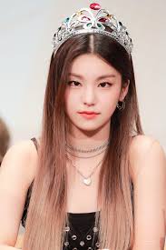 Pin De Tristan Dragon Em Itzy Kpop Feminino Garotas Blakpink