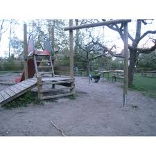 Doch die rücklagen des etwa 100 mitglieder starken zusammenschlusses sind aufgebraucht. Bild 6 Zum Spielplatz Am Clara Zetkin Haus In Stuttgart
