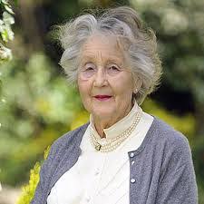 Noreen Baker's Instagram, Twitter & Facebook