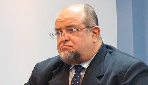 Nueve excursionistas lesionados tras accidentarse microbús en Ahuachapán