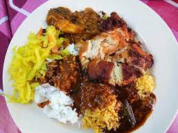 It was popularized by tamil muslim traders from india. Nasi Kandar Pak Ali Jeniang Sedap Walaupun Di Kampung Saji My