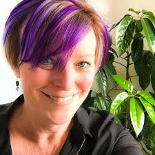 About Laura Lis Scott