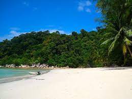 The perhentian islands in malaysia are composed of two islands, perhentian kecil (small) and perhentian besar (big). Kuala Besut To Kuala Lumpur With Perdana Express Busonlineticket Com