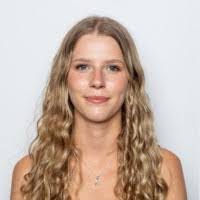 Shannon Reinhart's Instagram, Twitter & Facebook