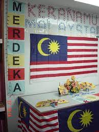 Karena dengan origami berbentuk burung dapat hiasan dinding berbentuk tumbuhan dari kertas origami ini dapat anda aplikasikan di kamar tidur, diruang tamu, atau bahkan anda tempel pada. Hiasan Hari Kemerdekaan Di Pejabat Arini Gambar