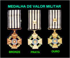 Militar beim führenden marktplatz für gebrauchtmaschinen kaufen. Medalhas Militares