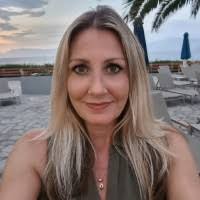 20+ "Jennifer Stacey" profiles