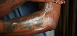 Vaseline On Tattoos Is It Fine Or Bad Why Tattoos Tattoo Aftercare Vaseline