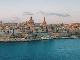Malta is a small, island country in the mediterranean sea that lies south of the island of sicily, italy. Kreuzfahrten Nach Malta Urlaubsangebote Im Mittelmeer Costa Kreuzfahrten