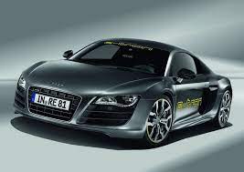 Le Top 5 Des Voitures Electriques De Luxe Audi R8 Audi Electric Sports Car
