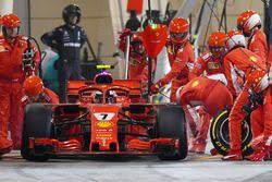 Event that will close today. Ferrari Explains Error That Injured Mechanic In Bahrain