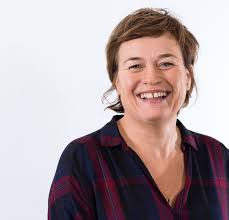 Colleges move summer open days online