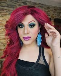 Disney con su ariel afroamericana yonque si soy ariel les traigo mi version  hernosillense jajajjajajajajajaja Gracias chicas 31 mil amores viendome las  amo Accesorios by Madison Accesorios Mayoreo Glitters too hip cosmetics