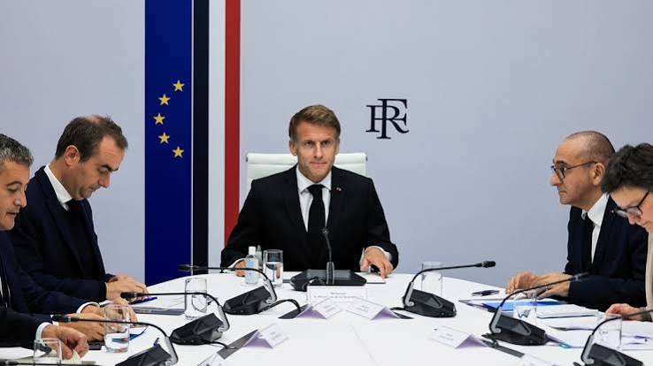 Macron heads to Kuwait for energy talks while France riots rage on | Fox News