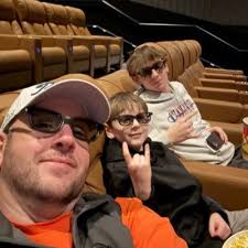 Dave.Moses (@DaveMoses19)