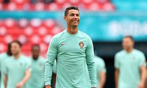 Manchester united and portugal legend cristiano ronaldo is expected to make history once again today, by becoming the first player to cristiano is not getting any younger, yet he remains confident of starring on the biggest stage. Dfl Fz 49 M6hm