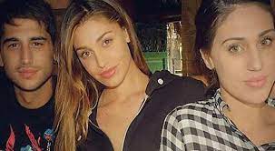 Rispetto alle due sorelle, cecilia e belen, jeremias rodriguez ha sempre mantenuto un certo riservo per la sua vita privata. Jeremias Rodriguez Permesso Scaduto Belen In Ansia Il Fratello Tornera In Argentina