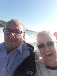 Best place to get a full service. Tia