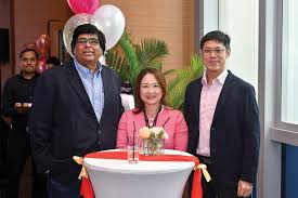 Executive chairman, k&n kenanga holdings bhd. Ym Tan Sri Dato Paduka Tengku Noor Zakiah Tengku Ismail Launched Her Autobiography