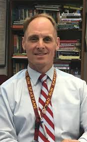 Brian Coomer's Instagram, Twitter & Facebook